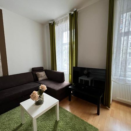 Cozy 2-Room Apartment Wien Exterior foto